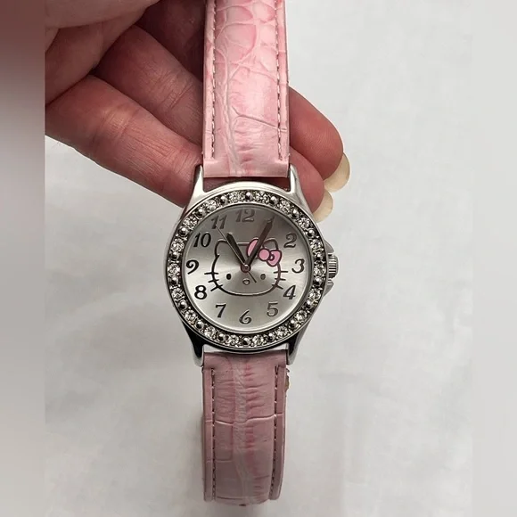 Hello Kitty Rhinestone Watch - Picture 2 of 5